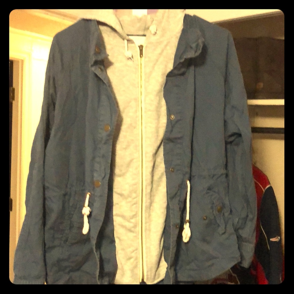 Women’s Jacket (L)